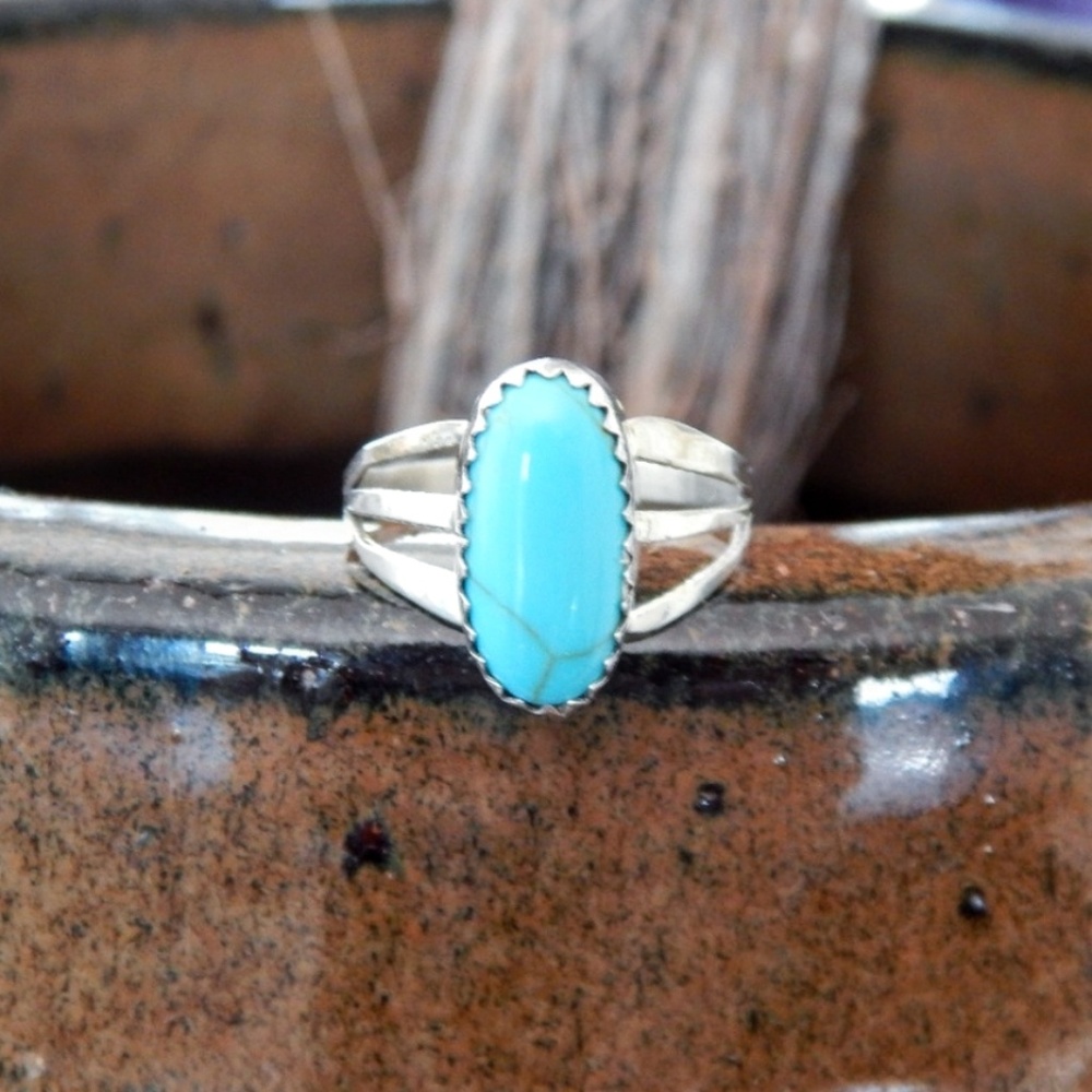 Navajo Turquoise Ring - Maggie Bedah *Not Vintage*